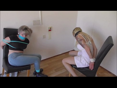 ❤️ Fíkill / bundin og kæfð / stúlka í neyð Klám hjá okkur is.myteporn.ru